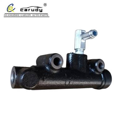 Wholesale 1-47500251-0  clutch master cylinder for ISUZU truck spare parts